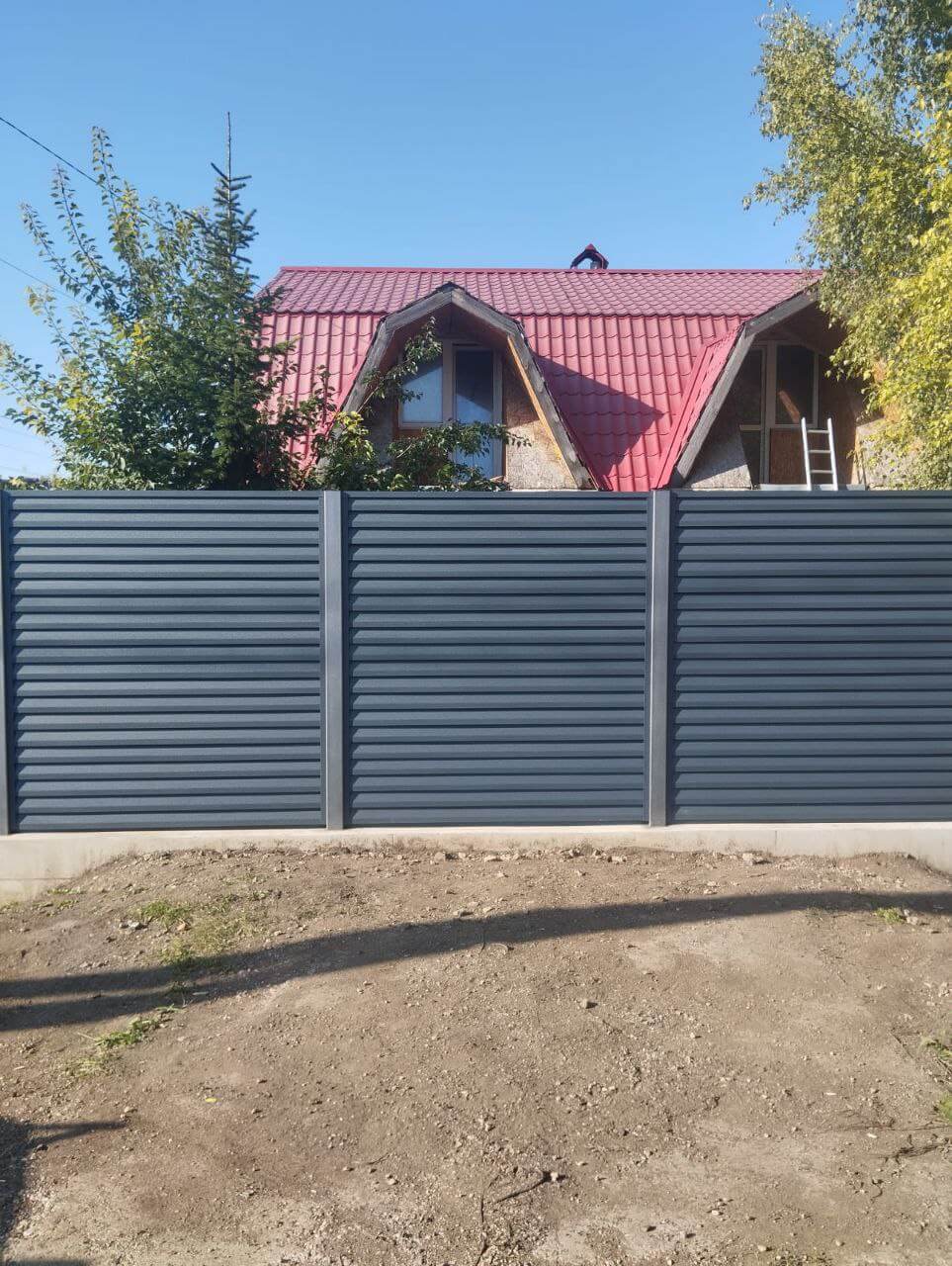 Забор-жалюзи из ламелей Реснички 54м RAL7024/7024 Серый Графит двусторонний МАТТЕ в Орске